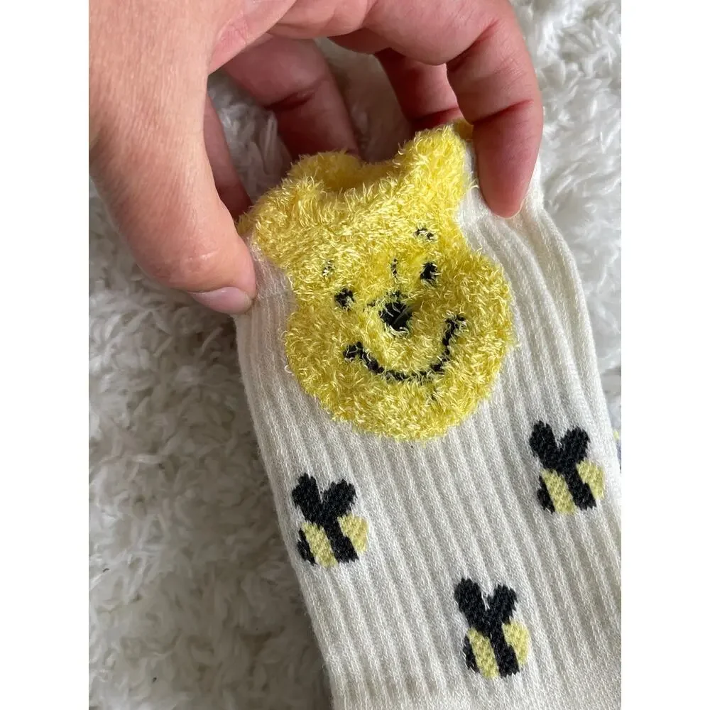 Disney Winnie the Pooh Mid Crew Socks 5 Pairs NEW Size 9-11 Womens Gray Tan
